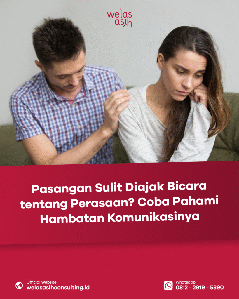 Pasangan duduk bersama dan mencoba membicarakan perasaan untuk membangun komunikasi yang lebih terbuka